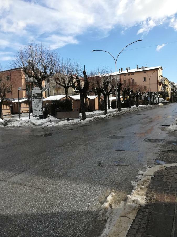Casa Serena Кастель-ди-Сангро Экстерьер фото